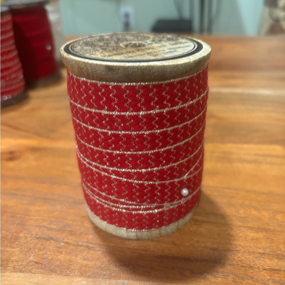 Red and Gold Ribbon - Picture 2 of 3